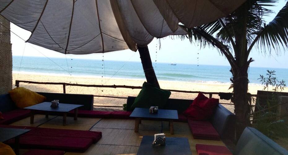 Jardim A Mar Huts, Goa 5